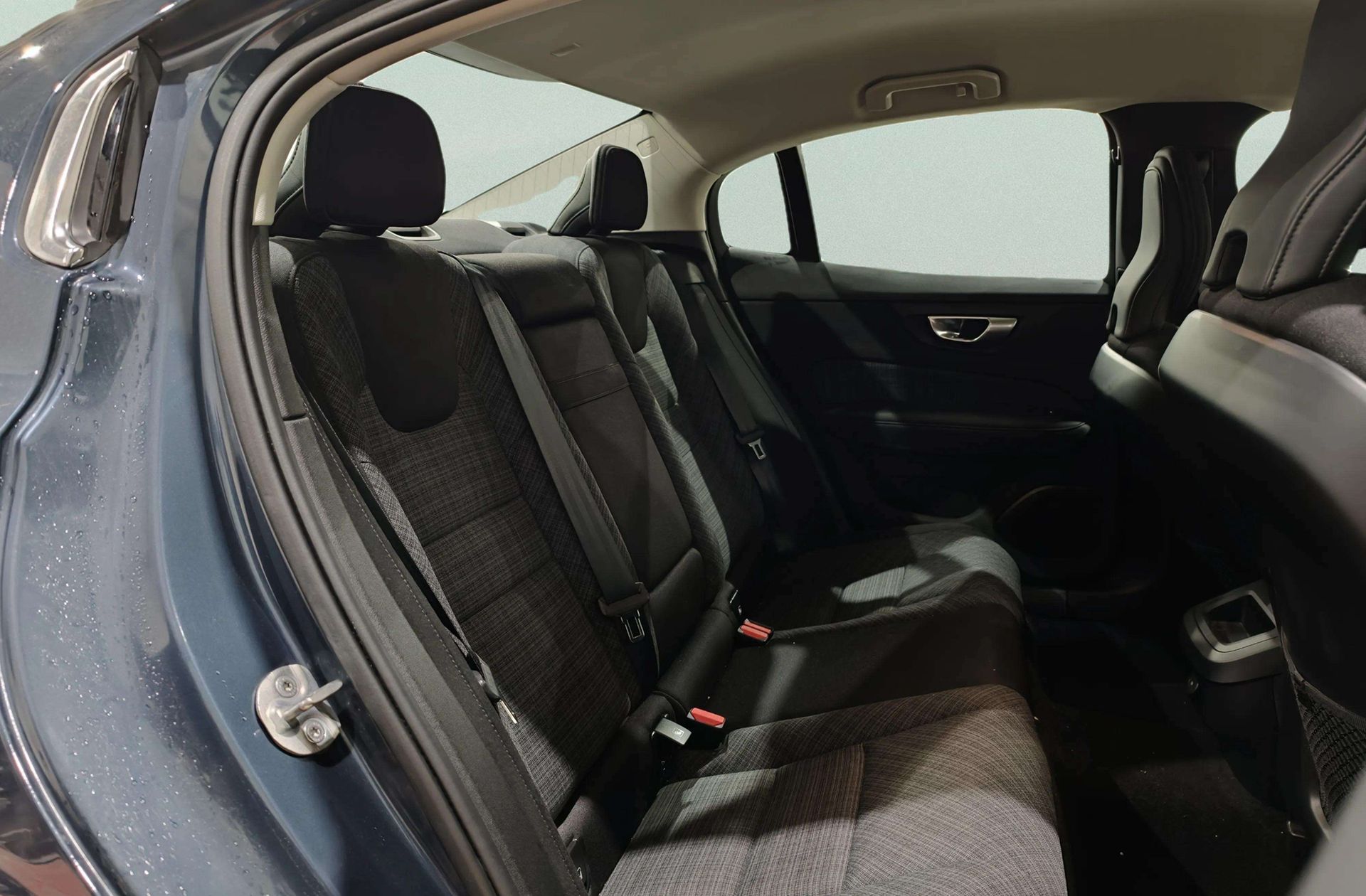 Volvo S60 B4 G Core FWD - foto 17