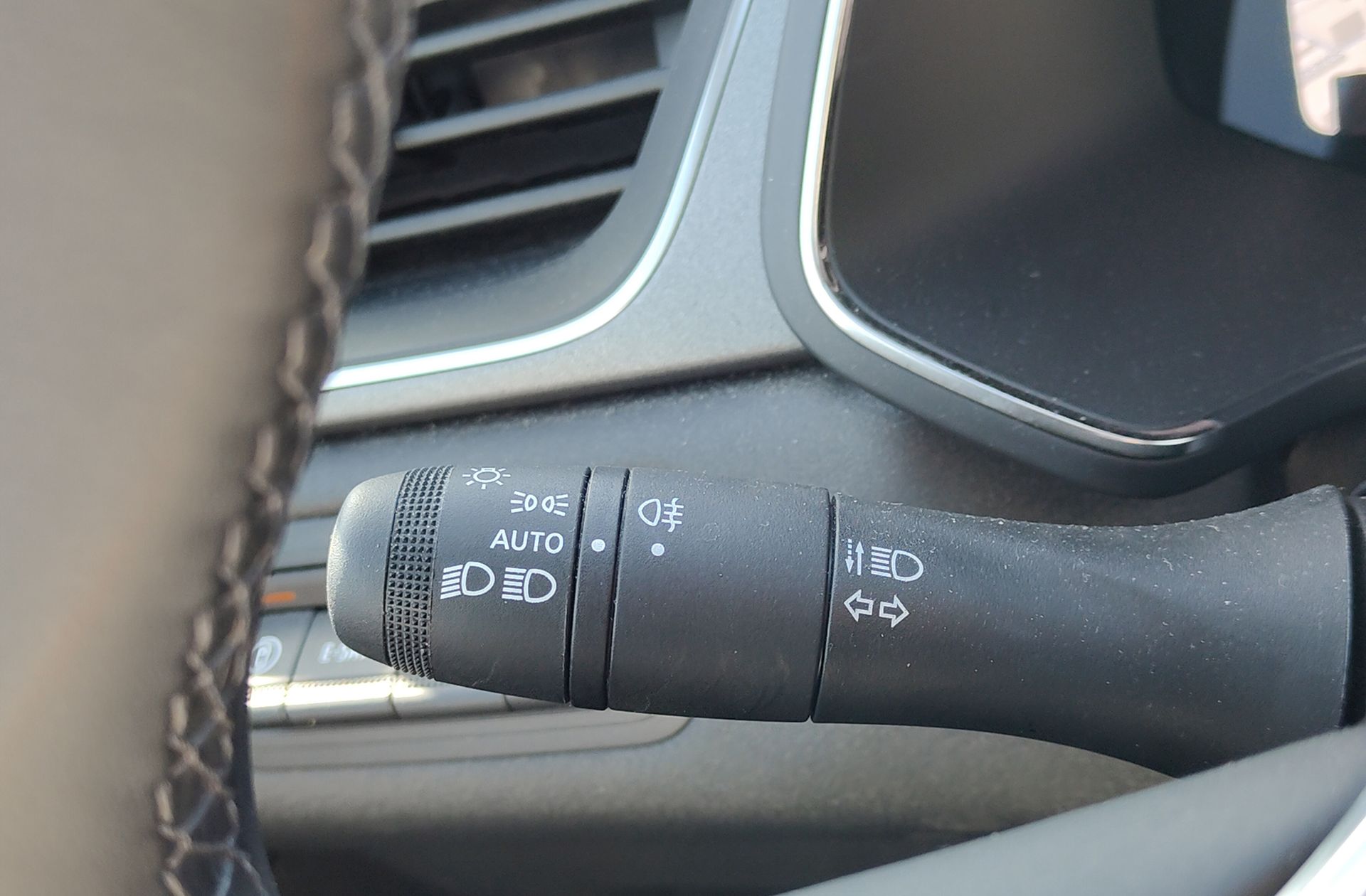 Renault Captur Techno E-Tech Híbrido - foto 26