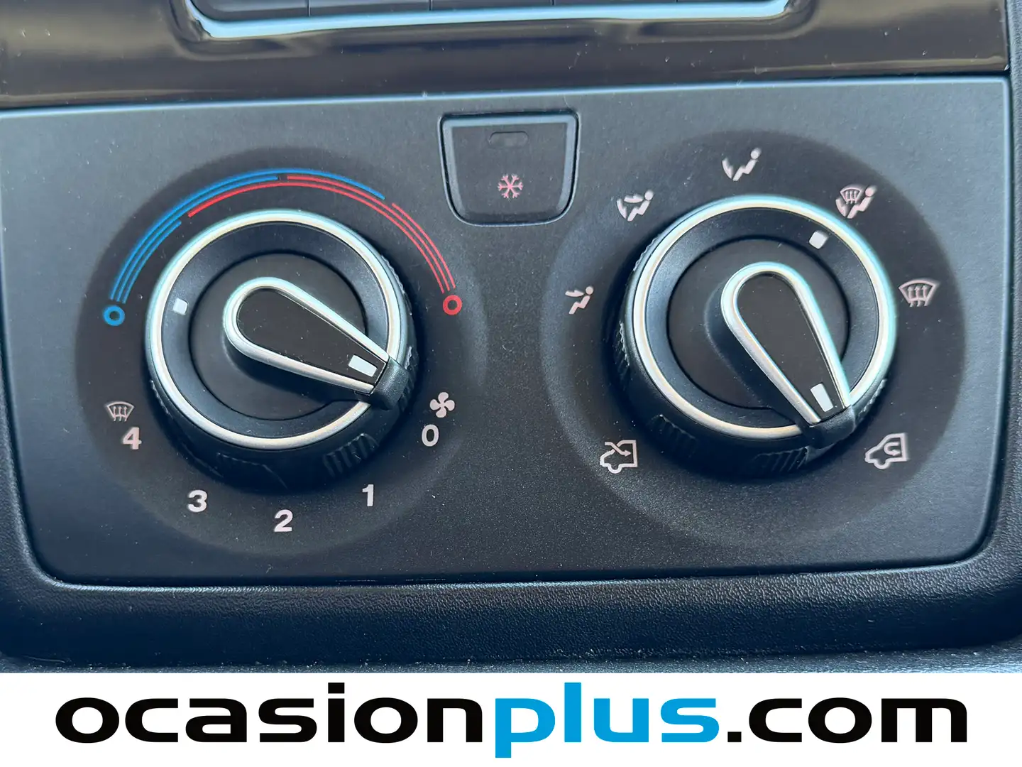 Foto Peugeot Boxer Peugeot Boxer BlueHDi 140 S&S Pack 335 L2 H2 (140 CV)