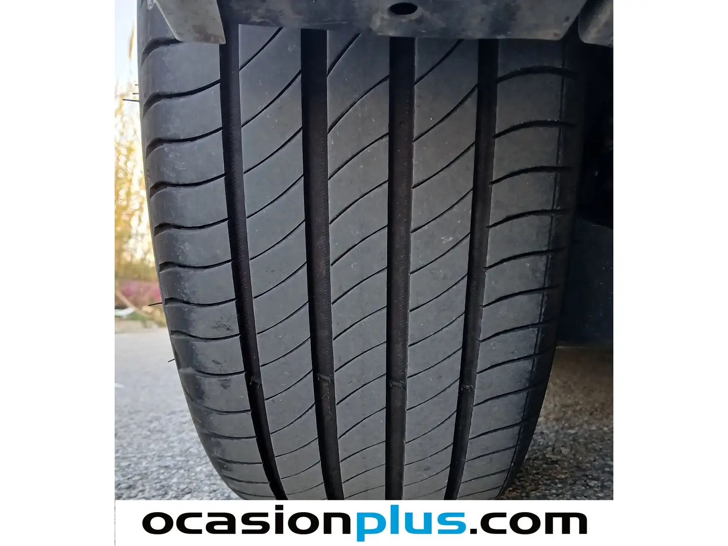 Foto Peugeot 308 Peugeot 308 Allure Hybrid eDCS6 (145 CV)