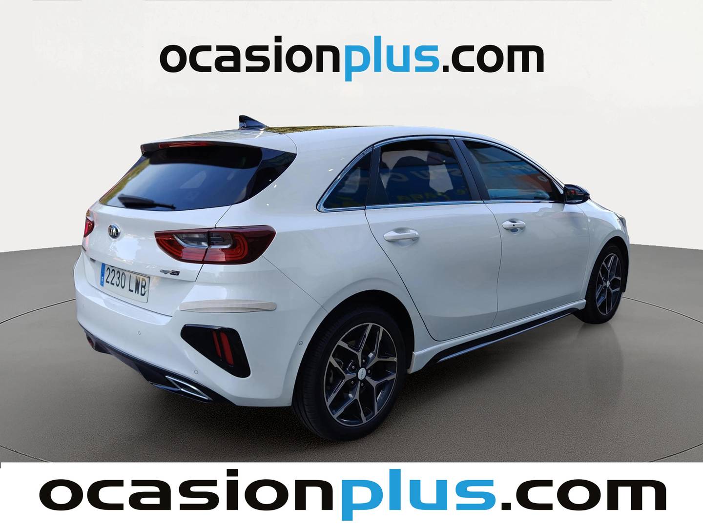 Foto trasera KIA Ceed KIA Ceed 1.6 MHEV GT Line DCT (136 CV) derecha