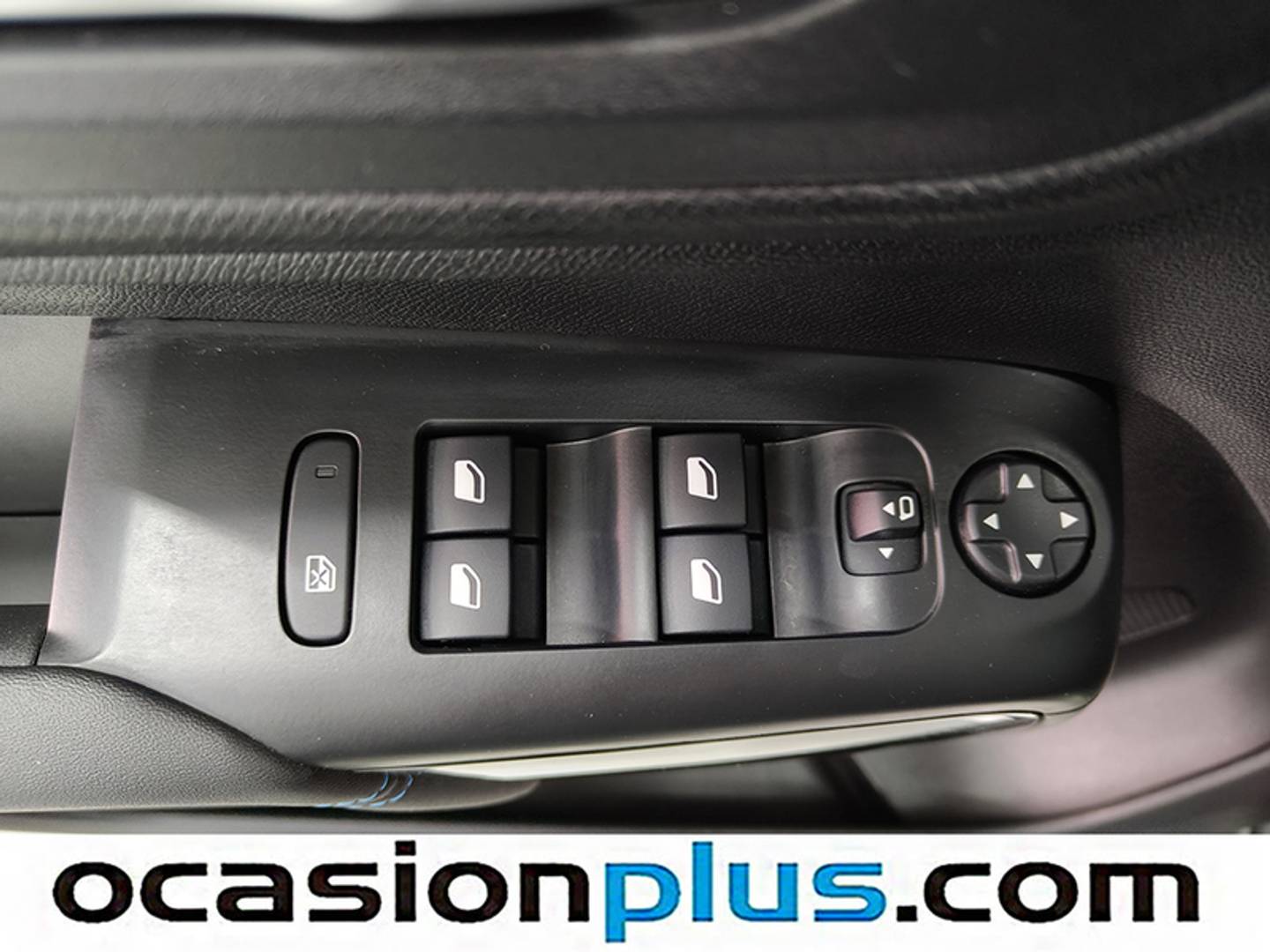 Foto Citroën C5 Aircross Citroen C5 Aircross PureTech 130 S&S Shine Pack EAT8 (131 CV)