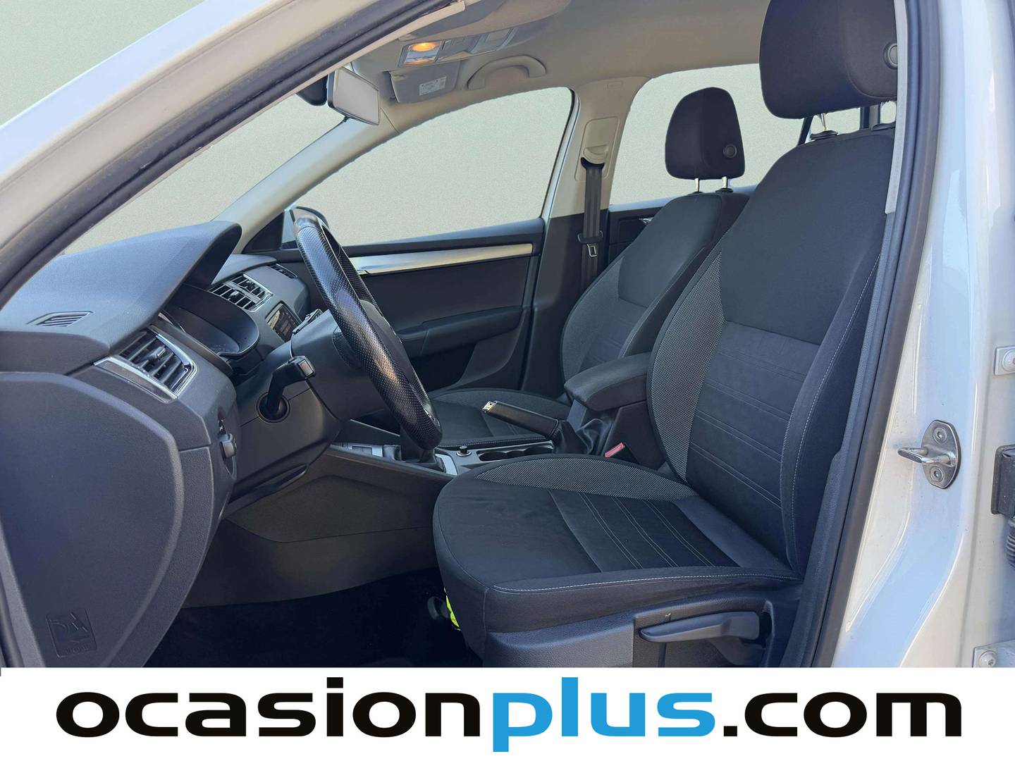 Foto asientos delanteros Skoda Octavia Skoda Octavia Combi 1.0 TSI Like (115 CV)