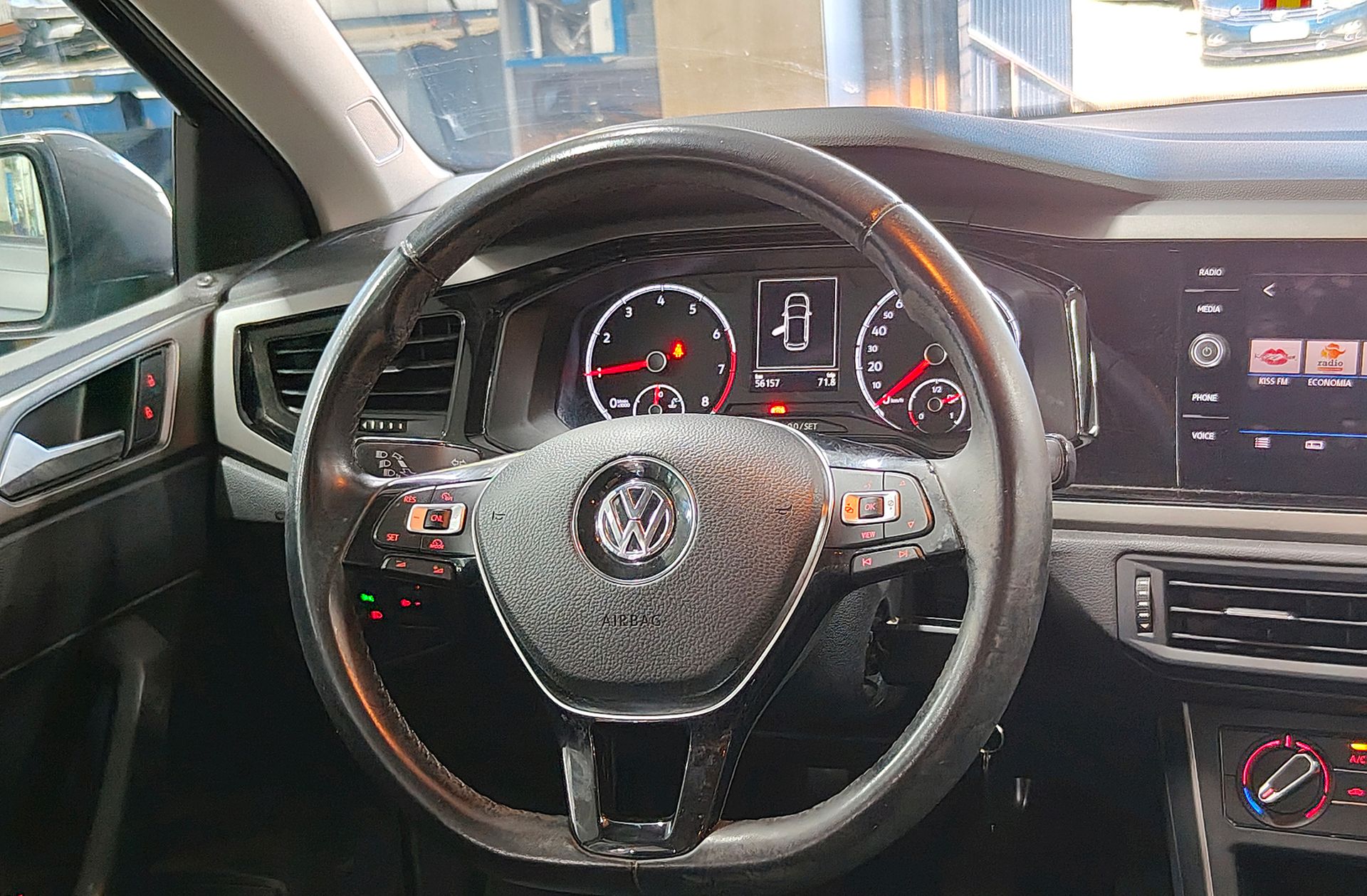 Volkswagen Polo Advance 1.0 - foto 18