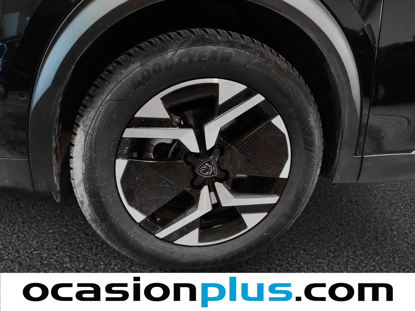 Foto Peugeot 2008 Peugeot 2008 Allure Hybrid eDCS6 (145 CV)