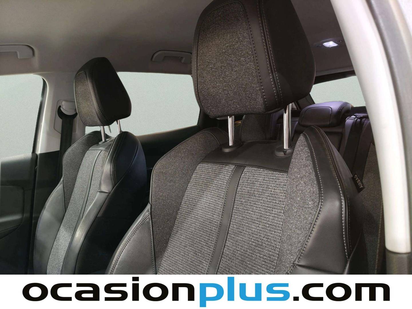 Extras y acabados del Peugeot 3008 Peugeot 3008 BlueHDI 130 S&S Allure (130 CV)