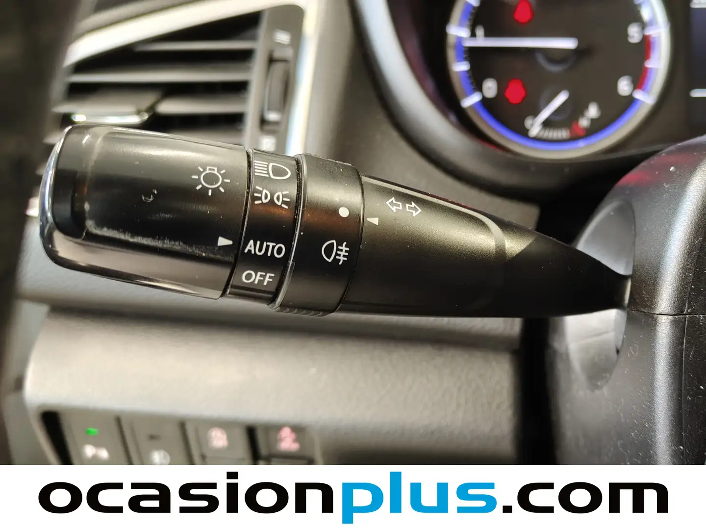 Foto Suzuki SX4 S-Cross Suzuki SX4 S-Cross 1.6 DDiS GLX 4x2 (120 CV)