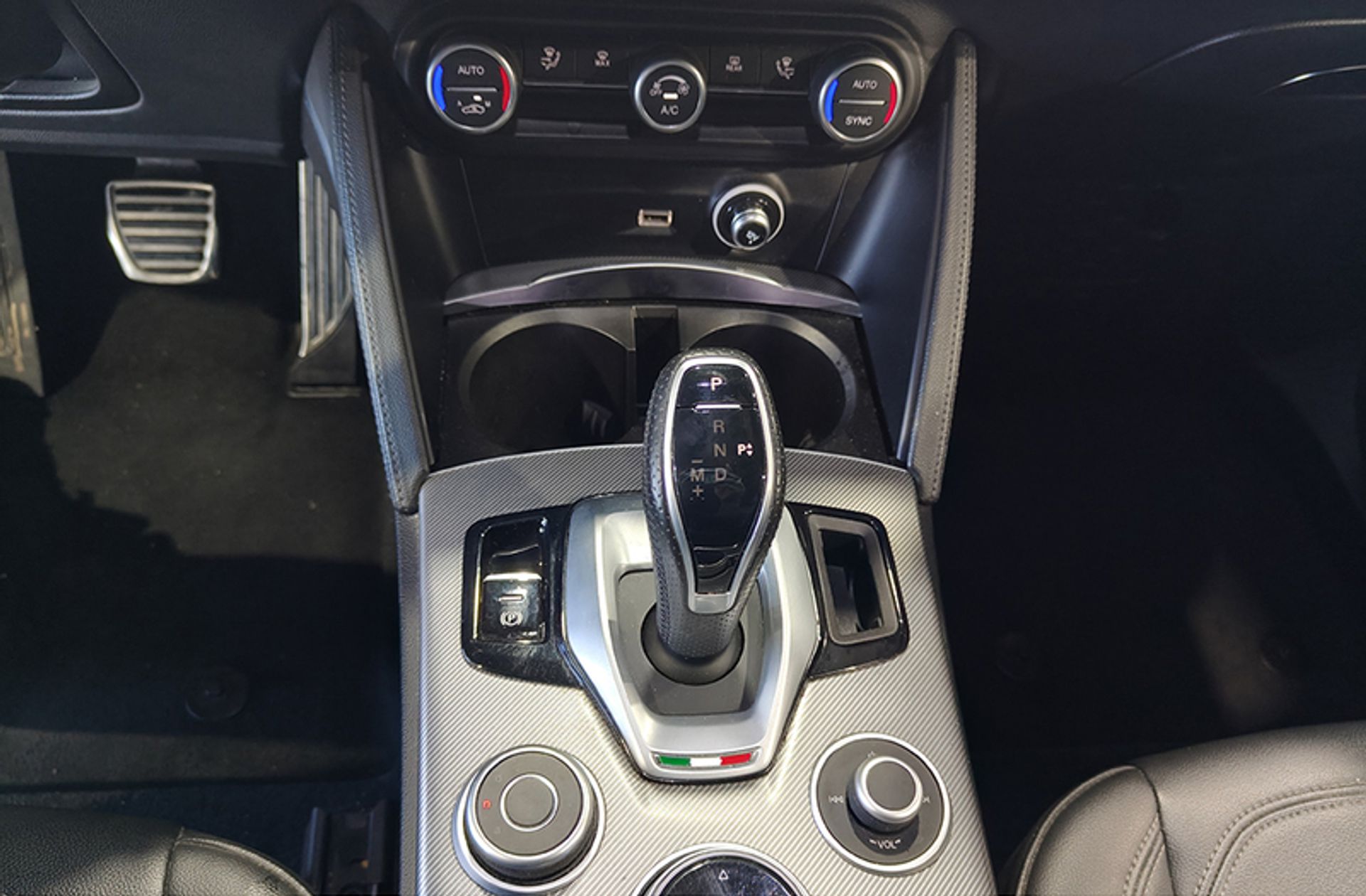 Alfa Romeo Stelvio 2.2 Diesel Sprint RWD - foto 5