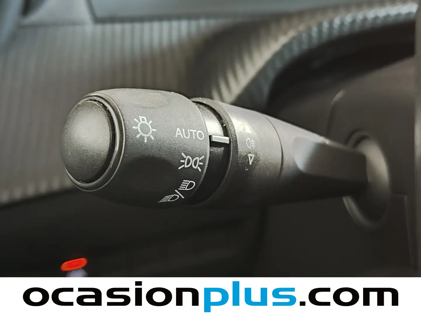 Foto Peugeot 2008 Peugeot 2008 PureTech 100 S&S Allure (100 CV)