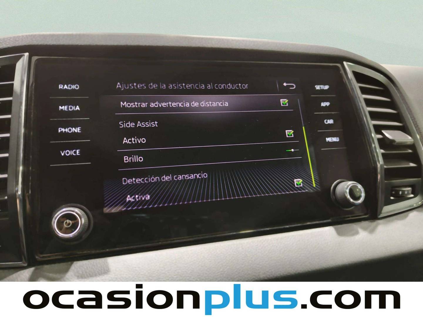 Foto Skoda Karoq Skoda Karoq 1.6 TDI Ambition (115 CV)