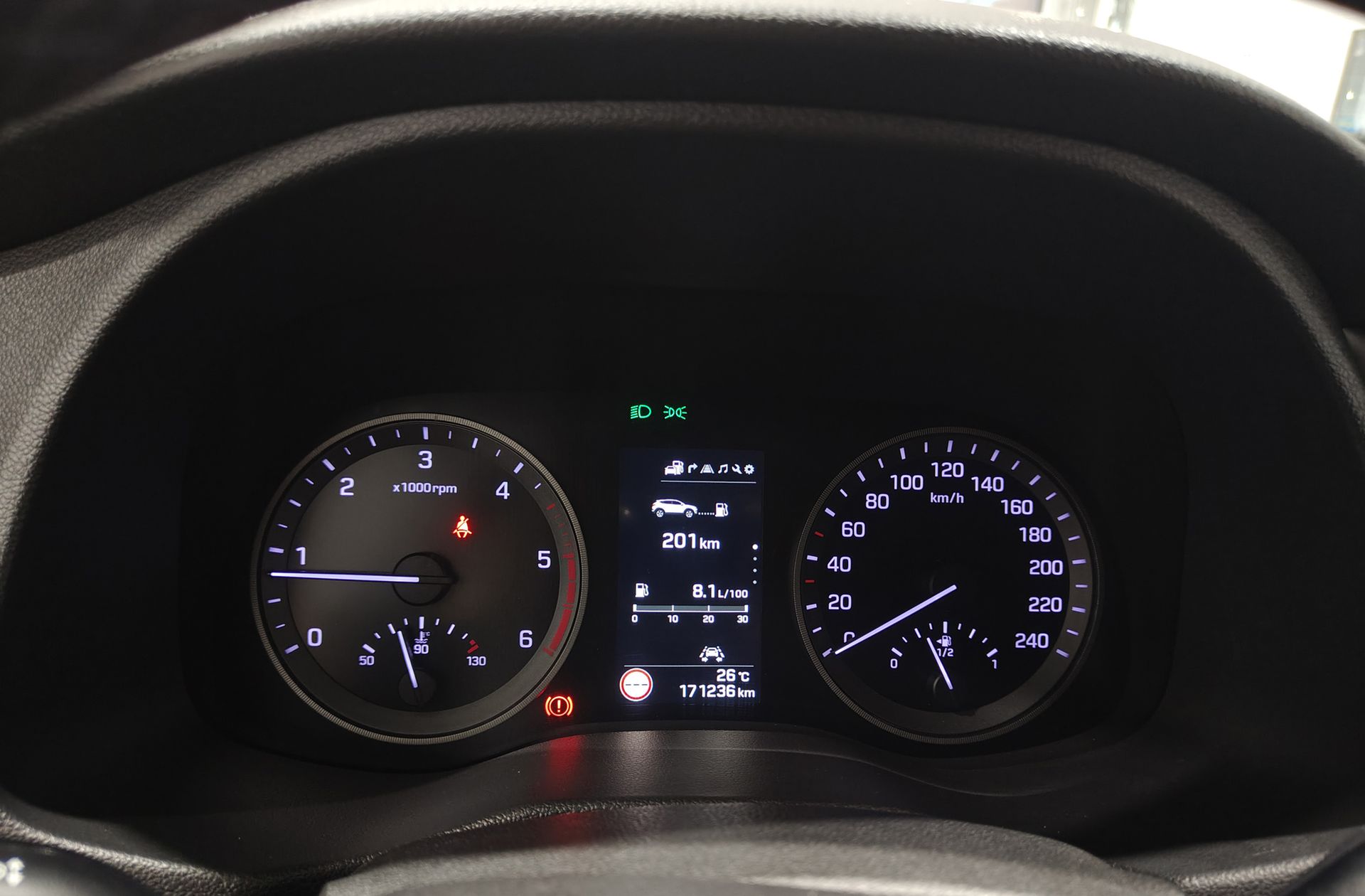 Hyundai Tucson 1.7 CRDi BlueDrive Tecno 4x2 - foto 28