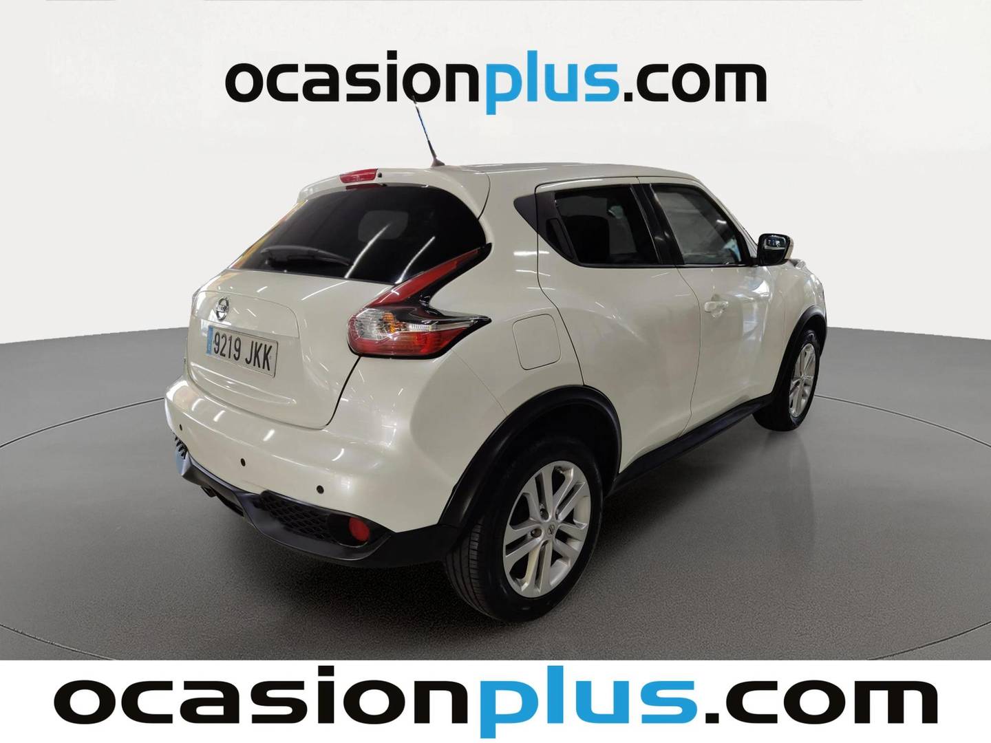 Foto trasera Nissan JUKE Nissan Juke DIG-T Acenta (115 CV) derecha