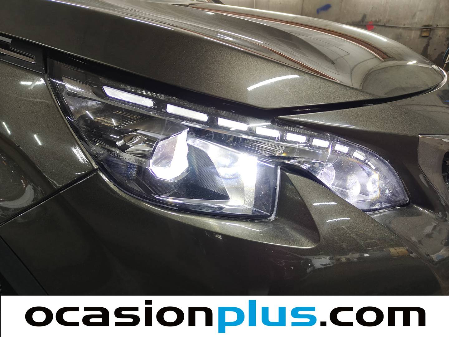 Paquetes del Peugeot 5008 Peugeot 5008 PureTech 130 S&S Allure (130 CV) 7 Plazas