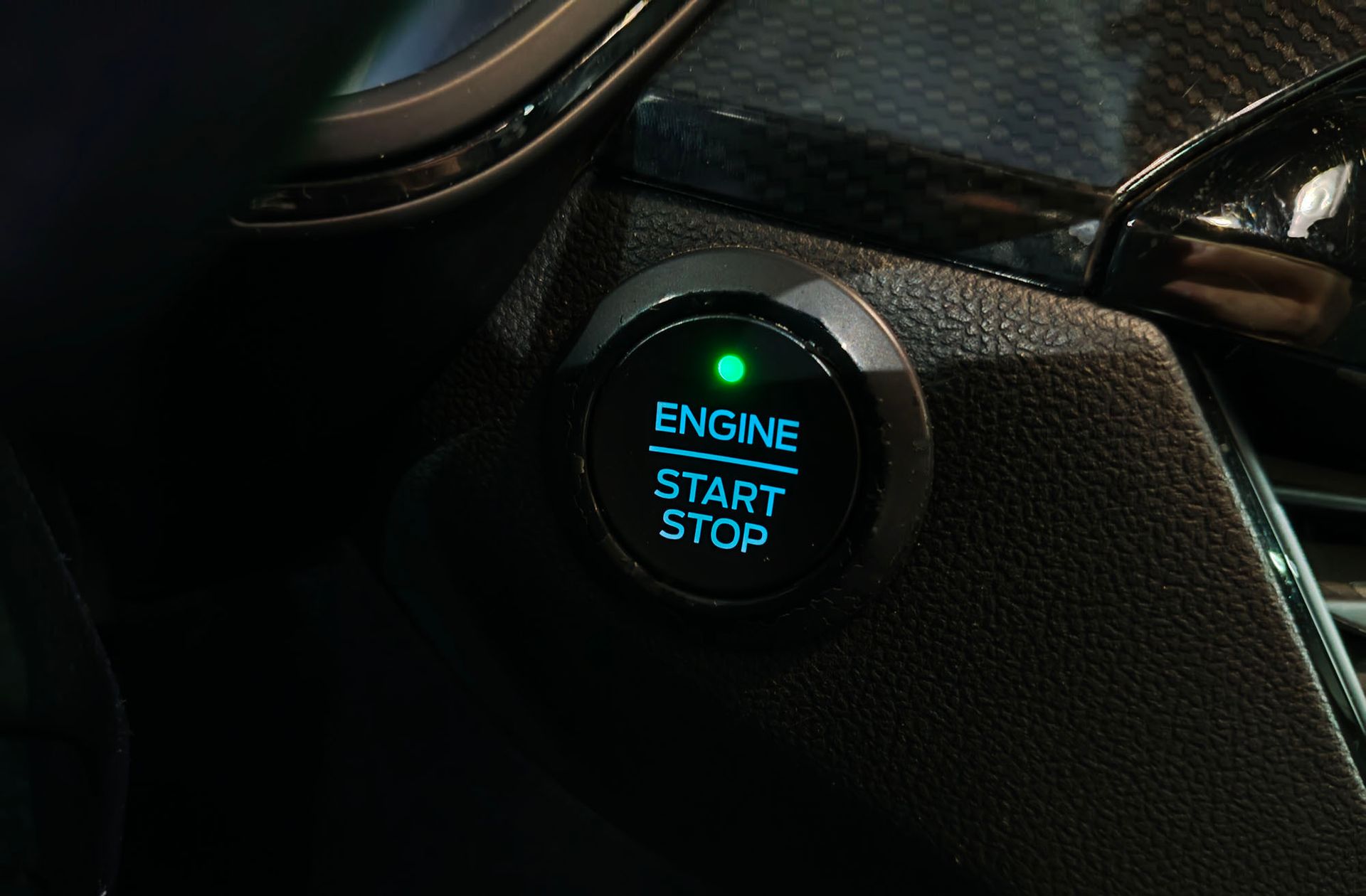 Ford Kuga 2.5 Duratec PHEV ST-Line - foto 33