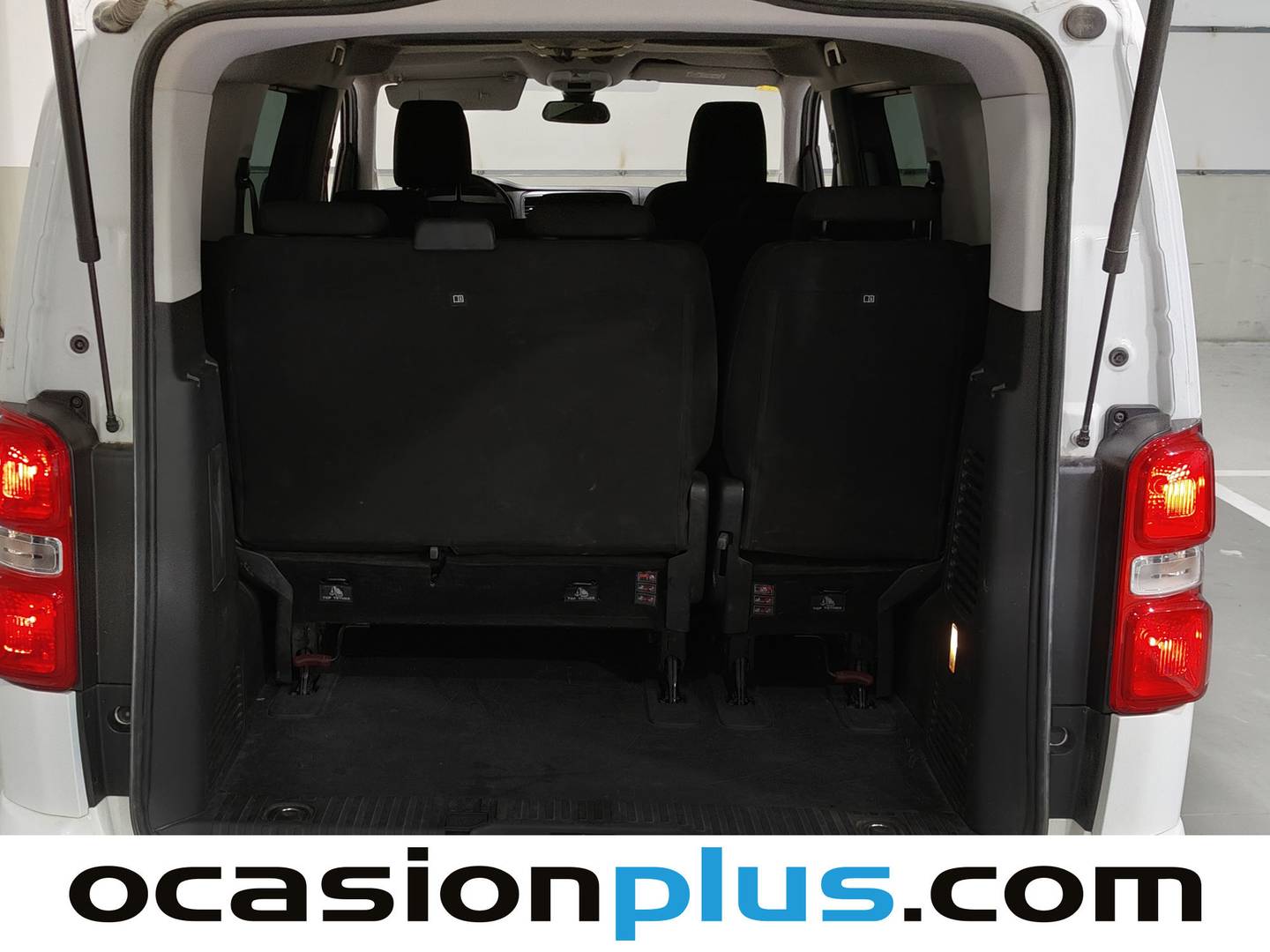 Fotos maletero Toyota Proace Verso Toyota Proace Verso 2.0D VX Plus Shuttle L1 (140 CV) 8 Plazas