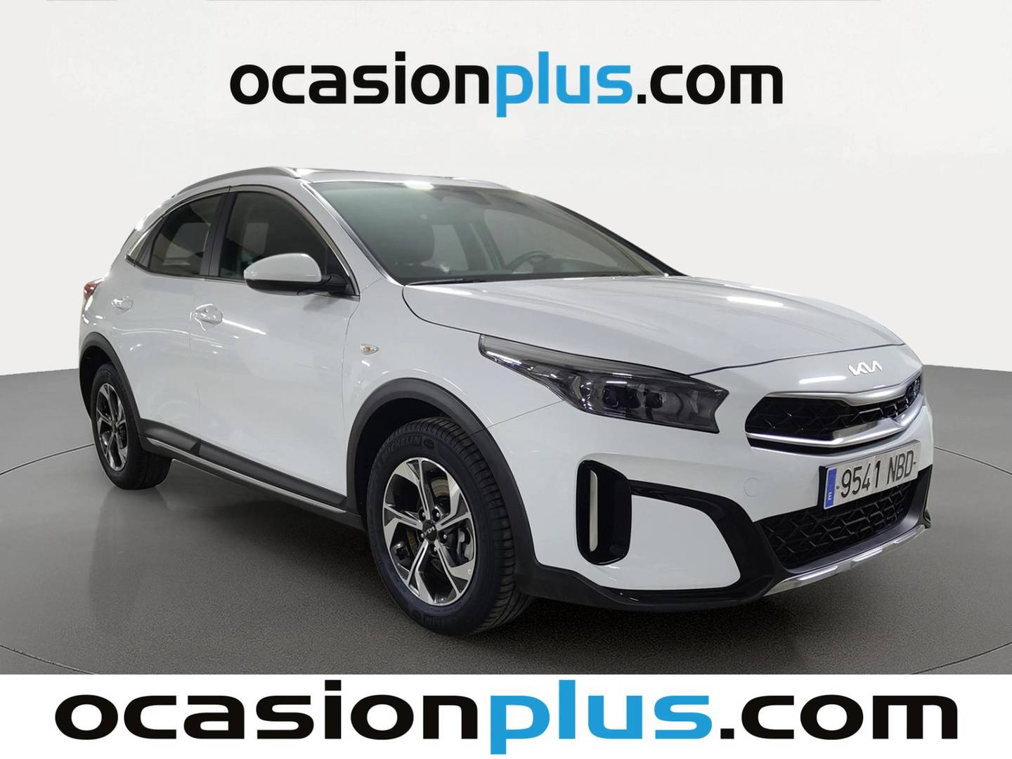 Foto delantera KIA XCeed KIA XCeed 1.0 T-GDi Drive (100 CV) derecha