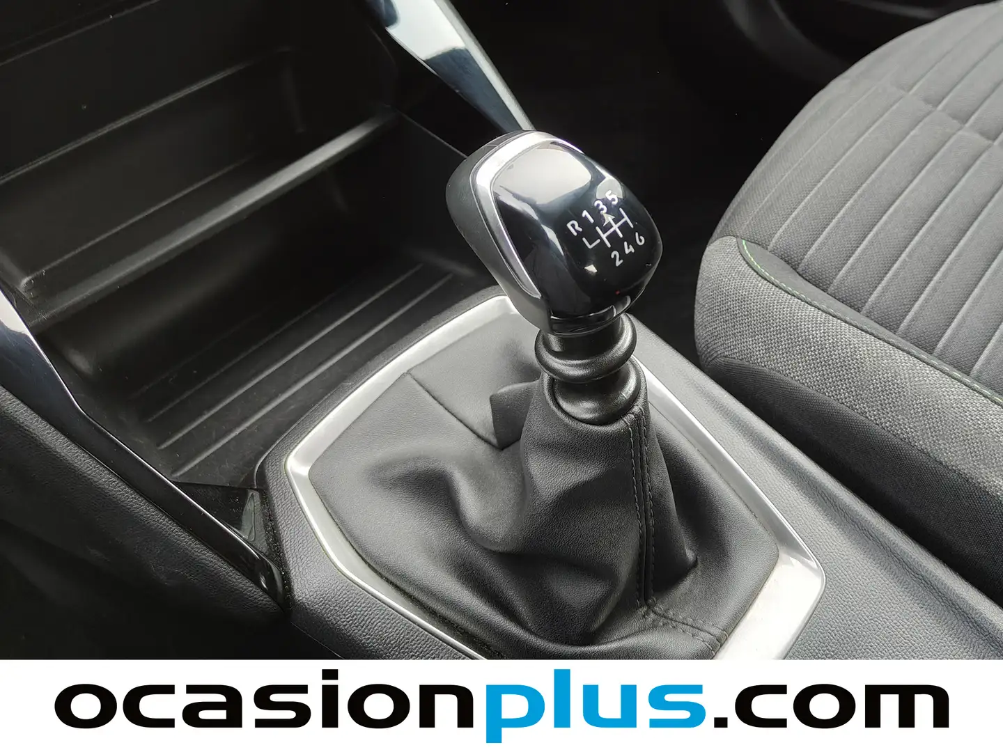 Foto Peugeot 2008 Peugeot 2008 PureTech 100 S&S Active (100 CV)