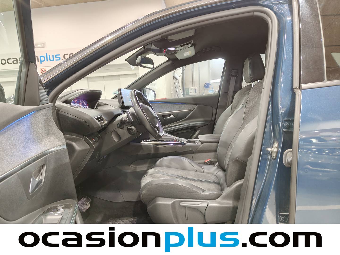 Foto Peugeot 3008 Peugeot 3008 PureTech 130 S&S Allure Pack EAT8 (130 CV)