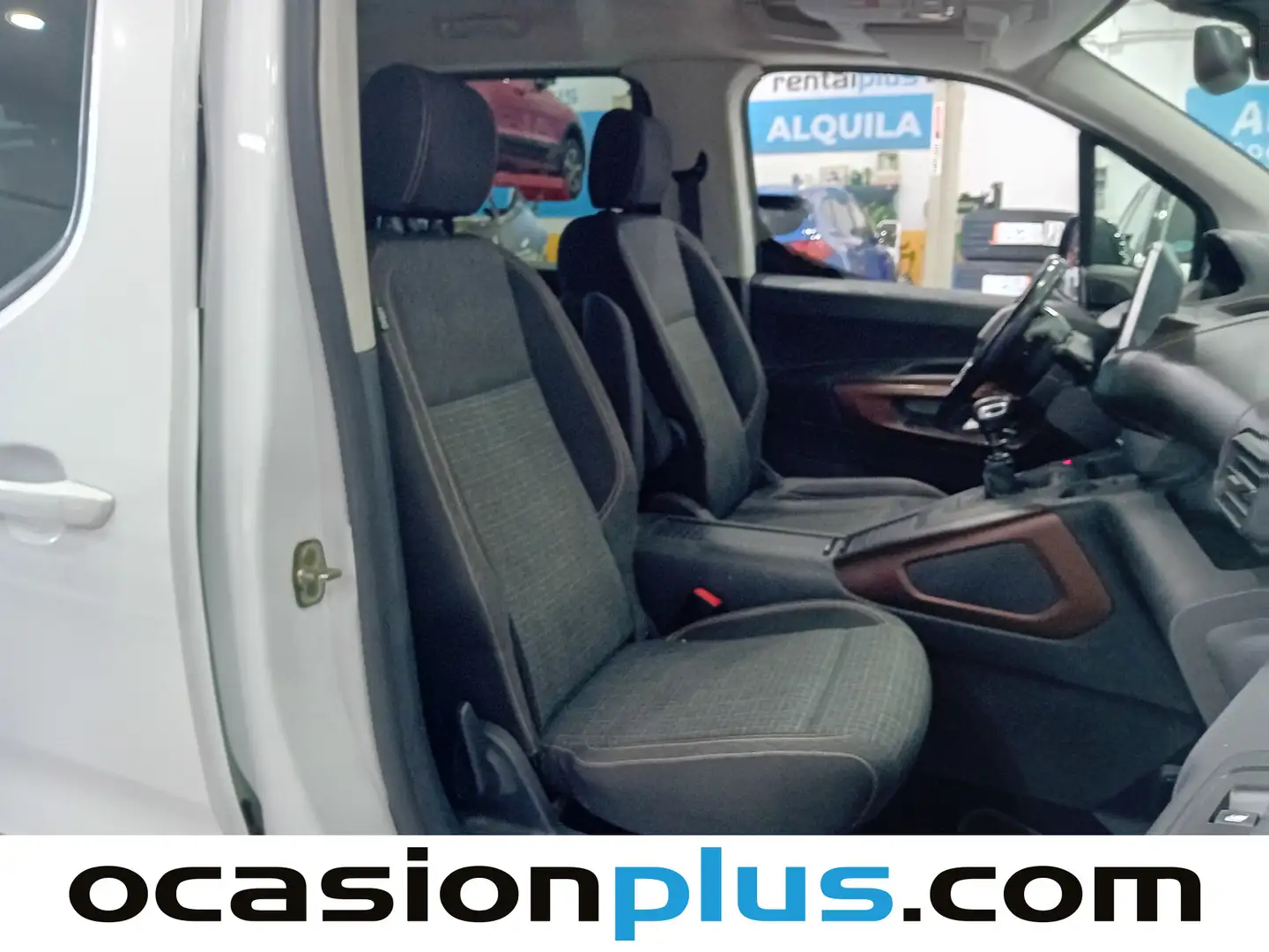 Foto Peugeot Rifter Peugeot Rifter BlueHDi 130 GT Line Standard  (130 CV)