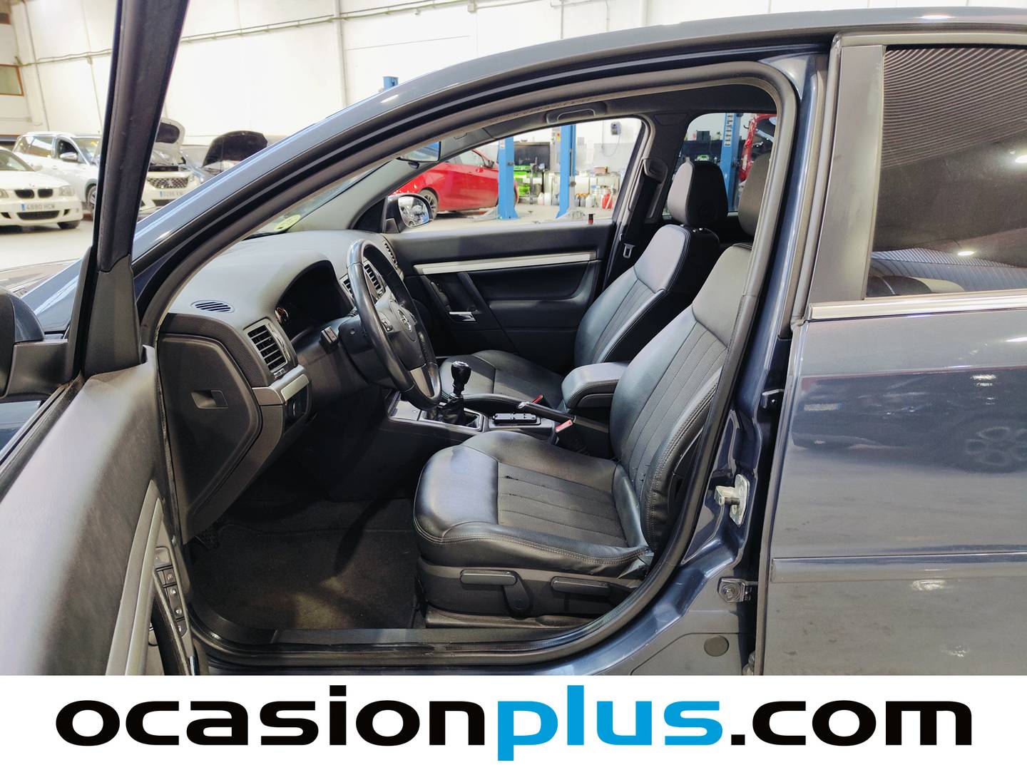 Foto asientos delanteros Opel Vectra Opel Vectra 1.9 CDTI Elegance (120 CV)