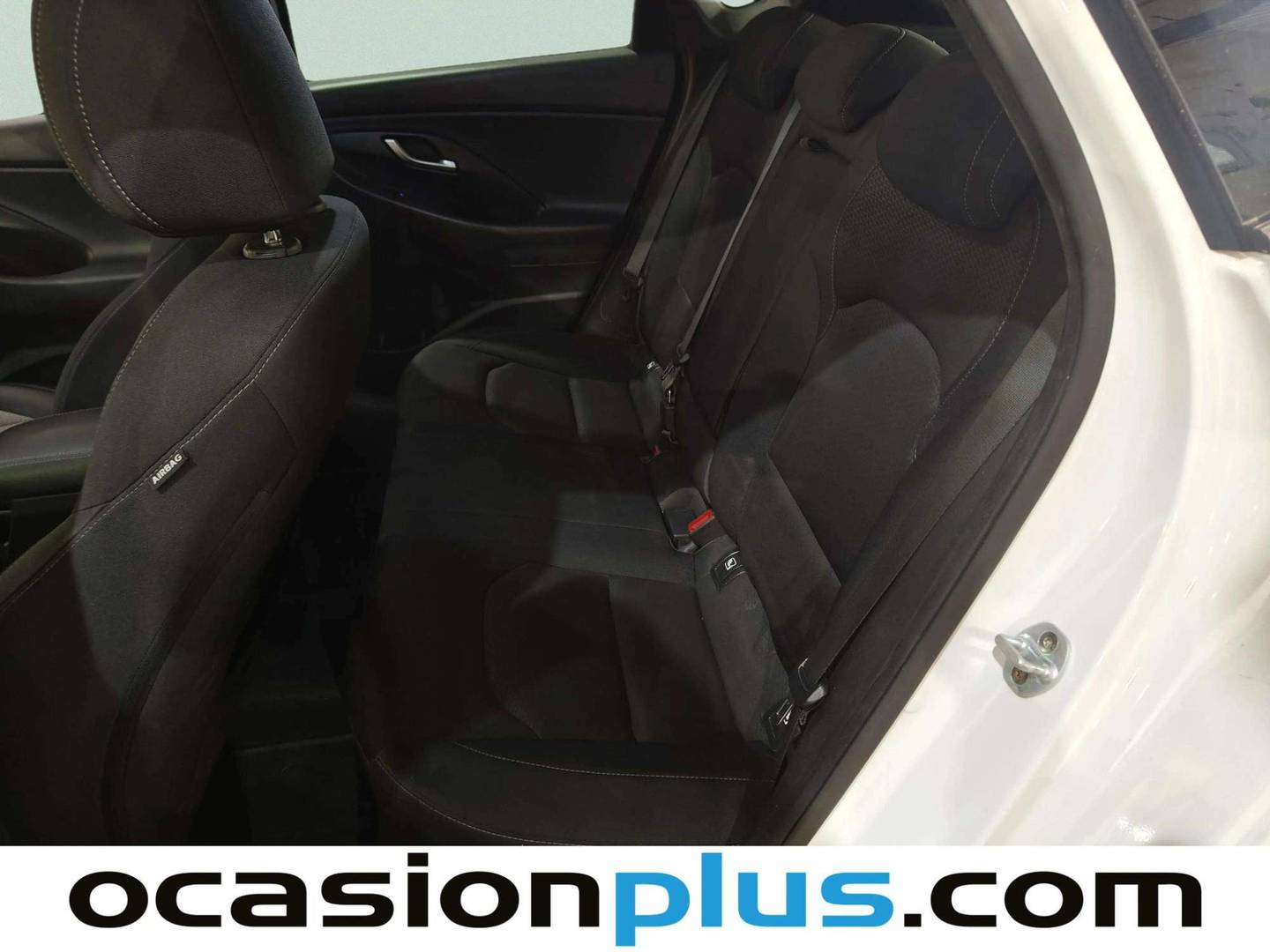 Foto asientos traseros Hyundai i30 Hyundai i30 Fastback 1.4 TGDI Tecno (140 CV)