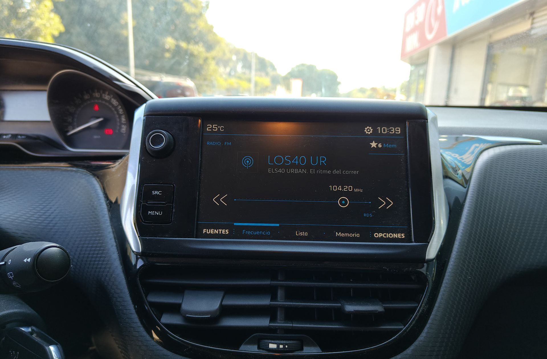 Peugeot 208 PureTech 82 Style - foto 32