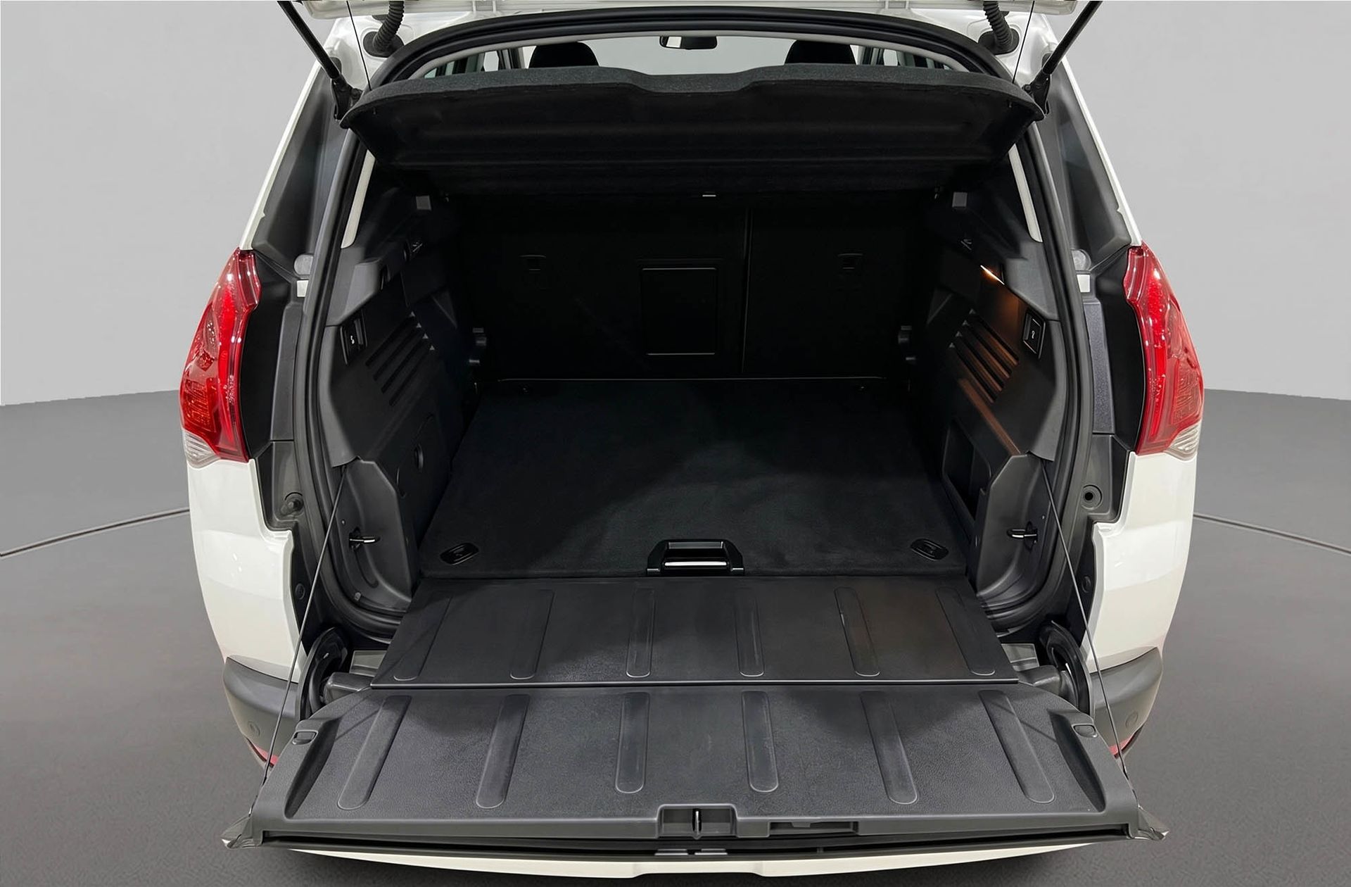 Peugeot 3008 1.2 PureTech Allure - foto 17