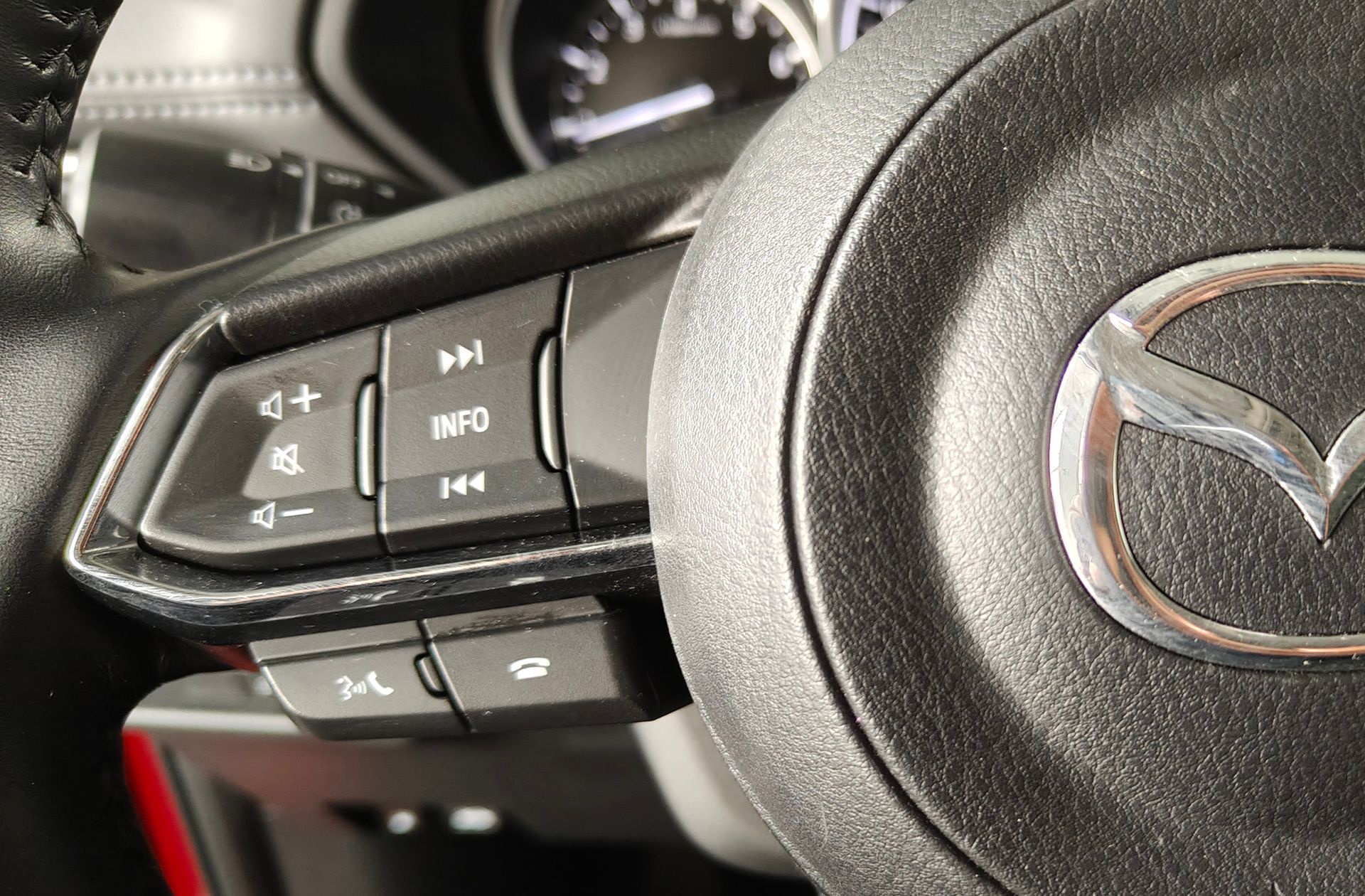 Mazda CX-5 2.0 MHEV Center-Line Plus - foto 29