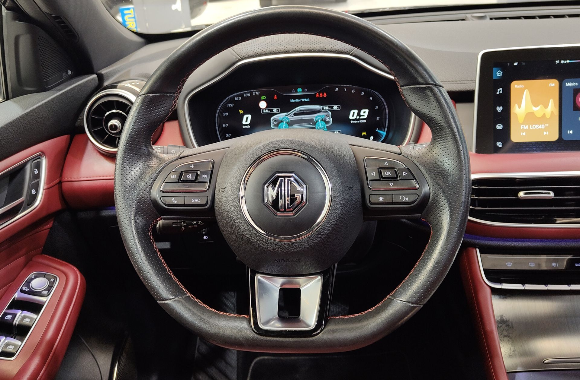MG HS 1.5 Turbo GDI Luxury - foto 28