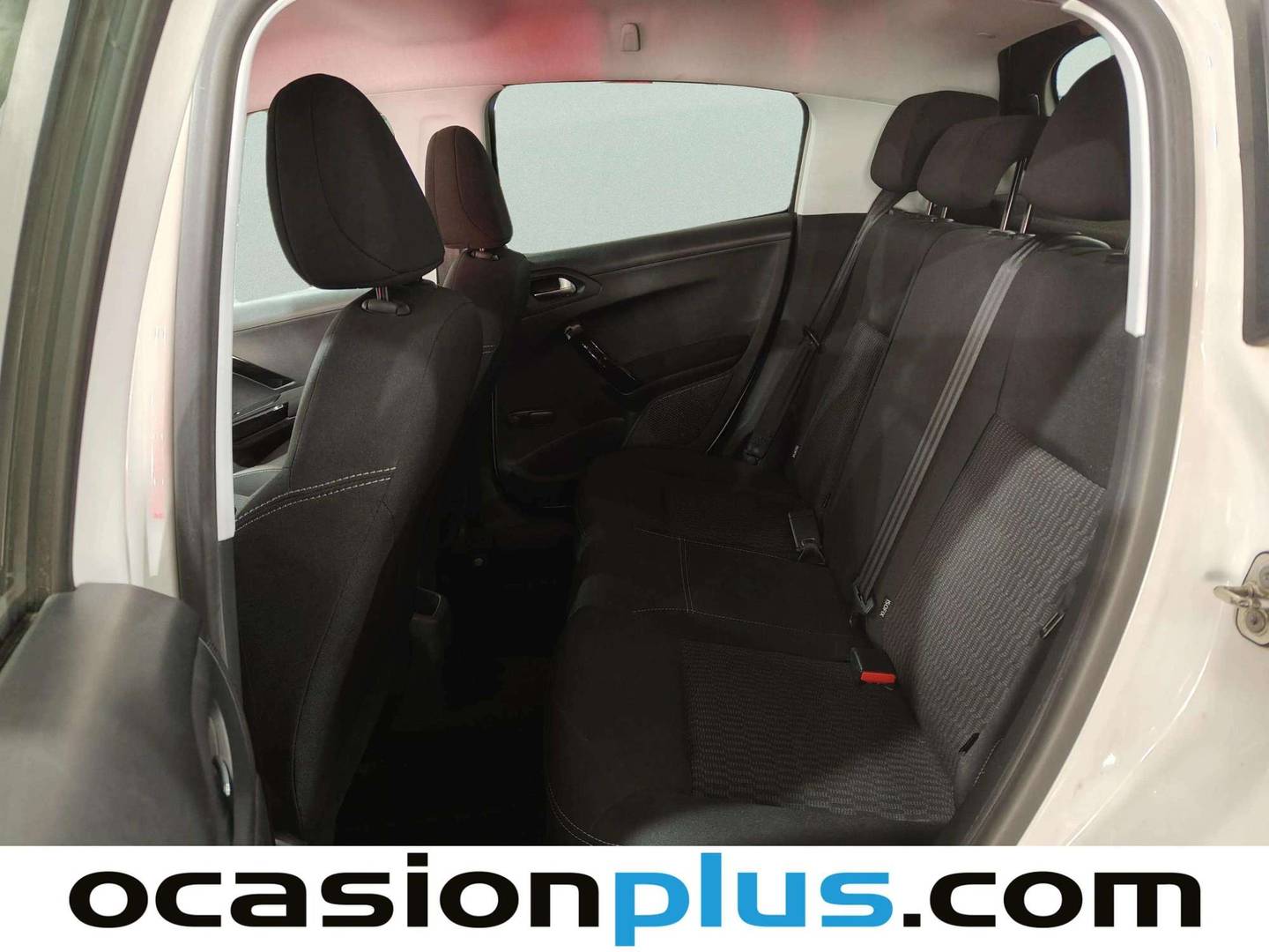 Foto asientos traseros Peugeot 208 Peugeot 208 BlueHDi 100 Style (100 CV)