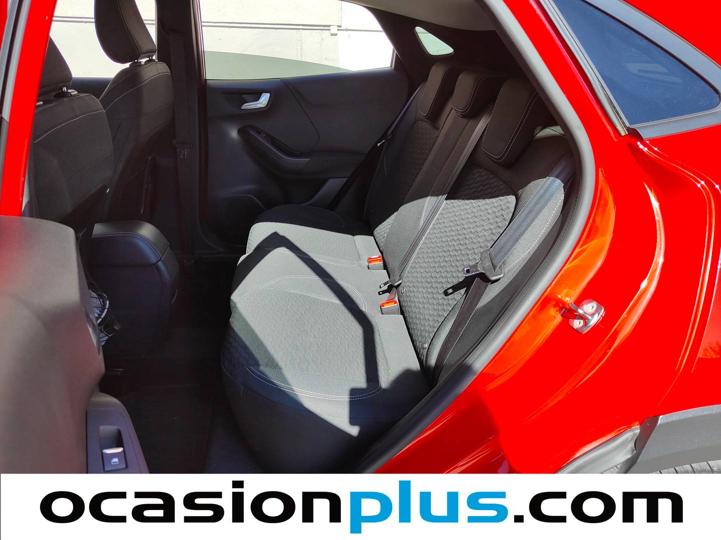 Foto asientos traseros Ford Puma Ford Puma 1.5 Ecoblue Titanium (120 CV)