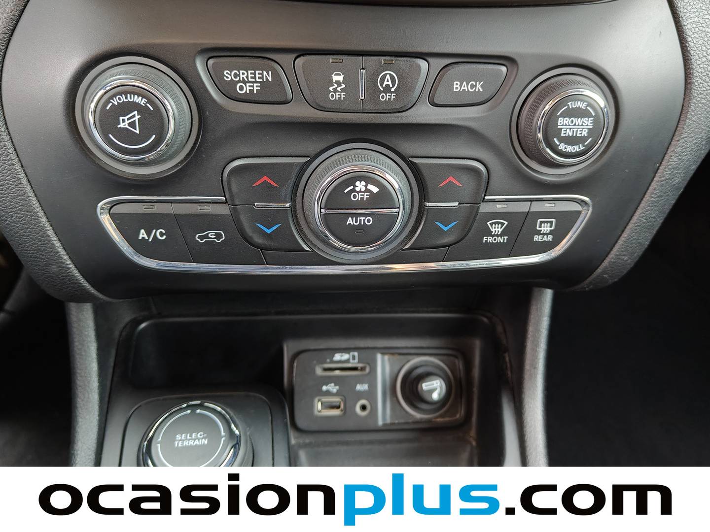 Foto Jeep Cherokee Jeep Cherokee 2.2D Night Eagle 4x4 ADI Aut. (200 CV)