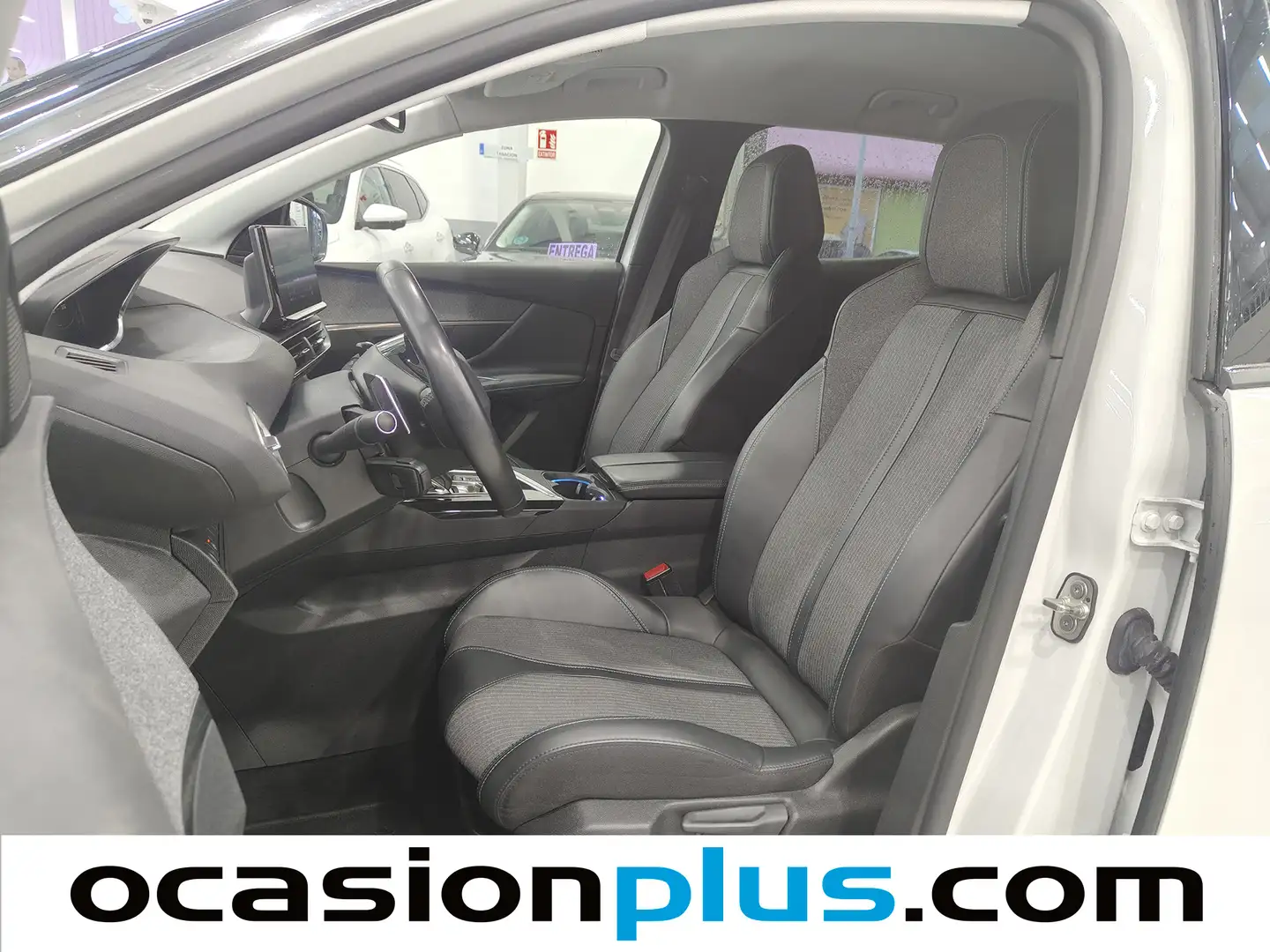 Foto Peugeot 3008 Peugeot 3008 BlueHDi 130 S&S Allure Pack EAT8 (130 CV)