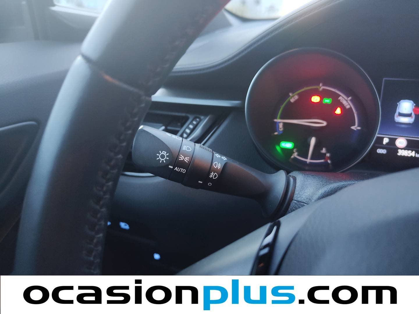Toyota C-HR Toyota C-HR 1.8 125H Advance (122 CV) 122cv