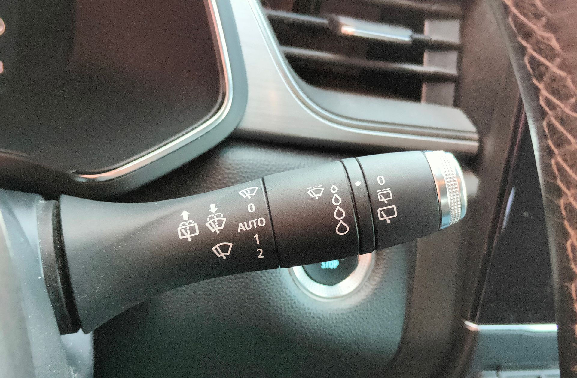 Renault Captur Zen E-Tech Híbrido enchufable - foto 31