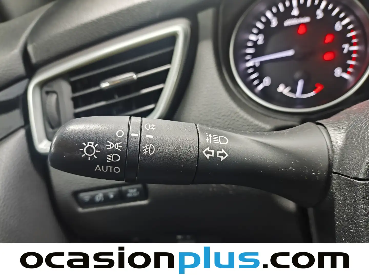 Foto Nissan QASHQAI Nissan Qashqai DIG-T 160 N-Connecta 4x2 DCT (160 CV)