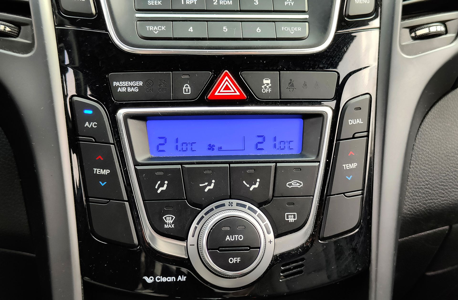 Hyundai i30 1.4 MPI BlueDrive Go! - foto 29
