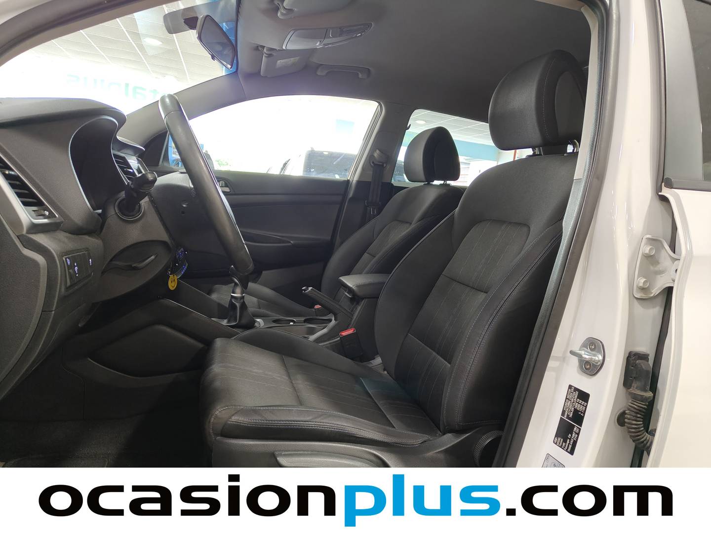 Foto asientos delanteros Hyundai Tucson Hyundai Tucson 1.6 GDI BlueDrive Essence 4x2 (131 CV)