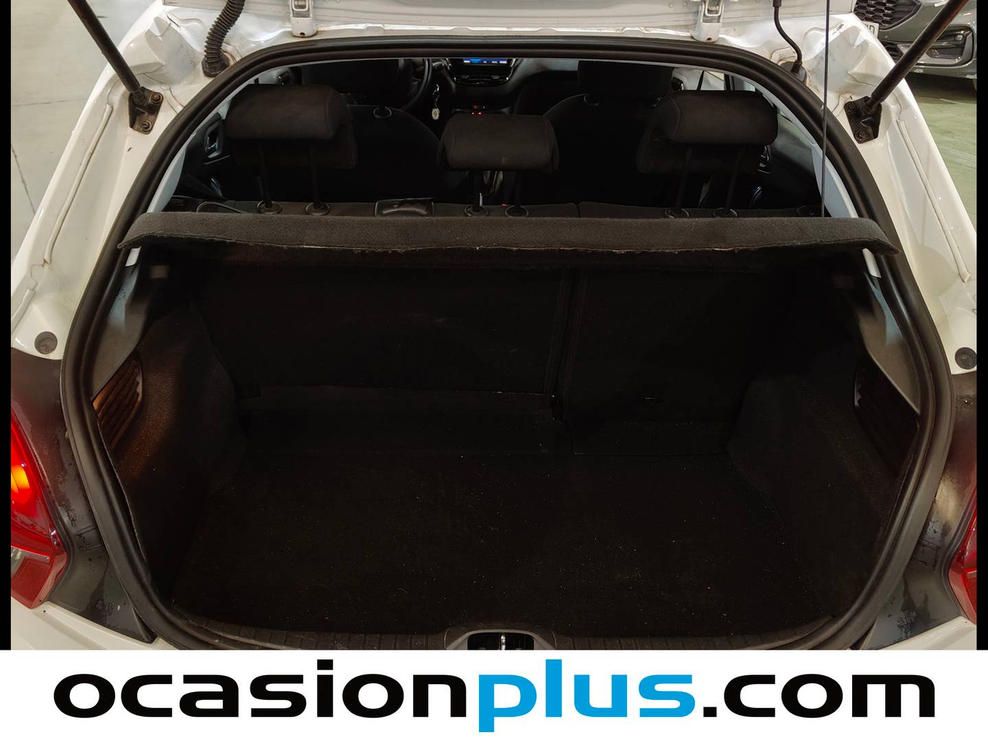 Fotos maletero Peugeot 208 Peugeot 208 PureTech Signature (82 CV)