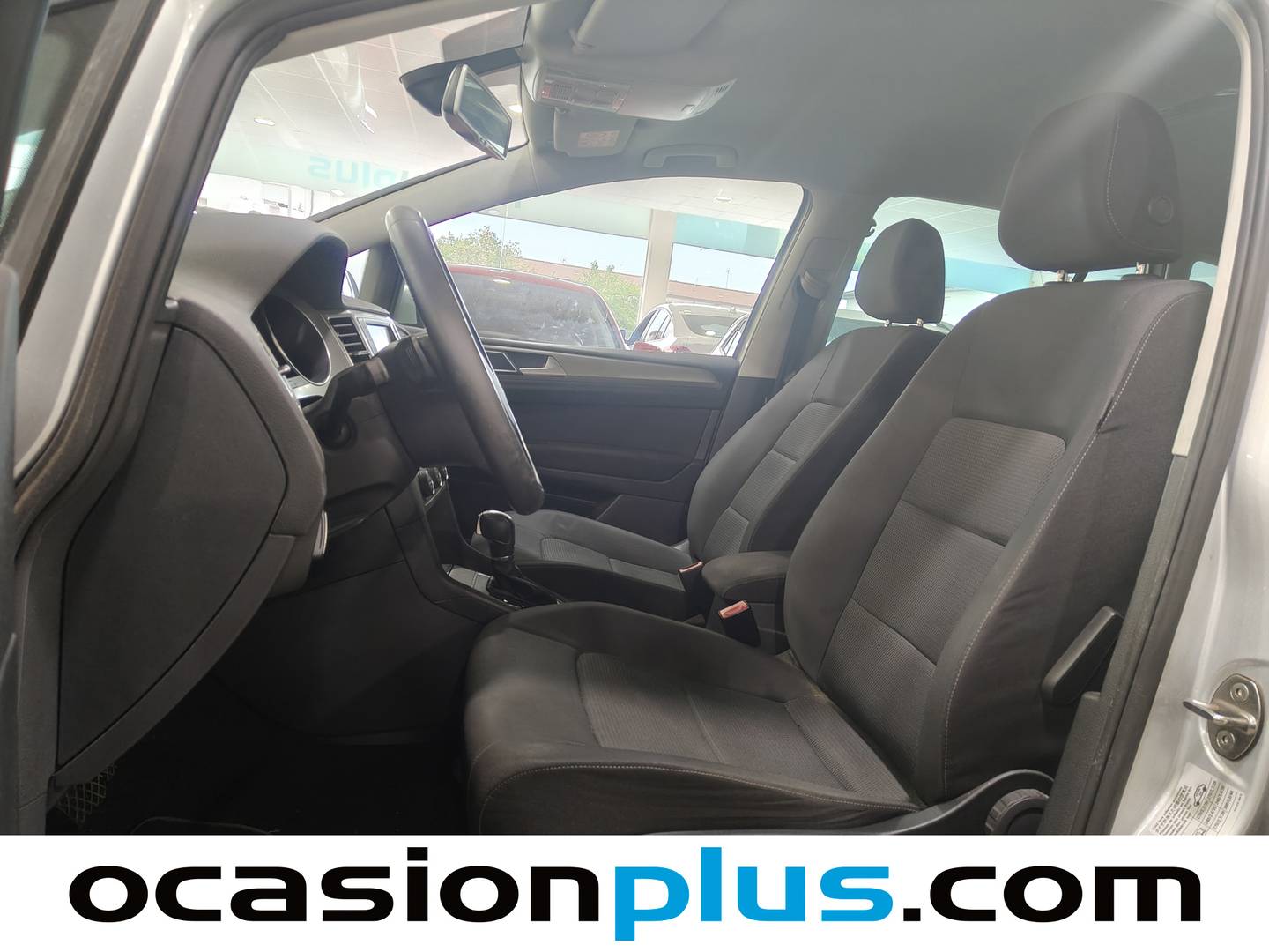 Foto asientos delanteros Volkswagen Golf Sportsvan Volkswagen Golf Sportsvan Advance 1.6 TDI BMT (110 CV) DSG
