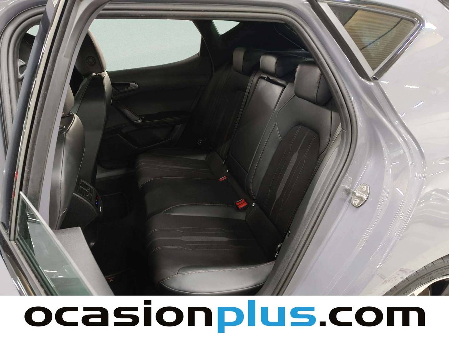 Foto asientos traseros Cupra León Cupra León 2.0 TSI DSG (190 CV)