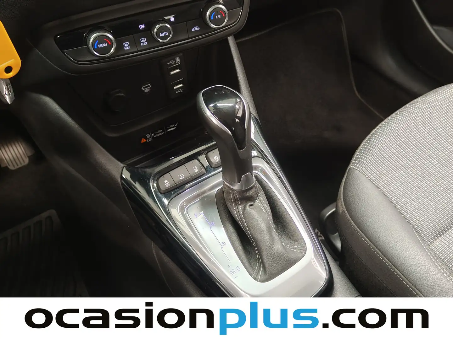 Foto Opel Crossland Opel Crossland 1.5D Business Elegance Auto (120 CV)