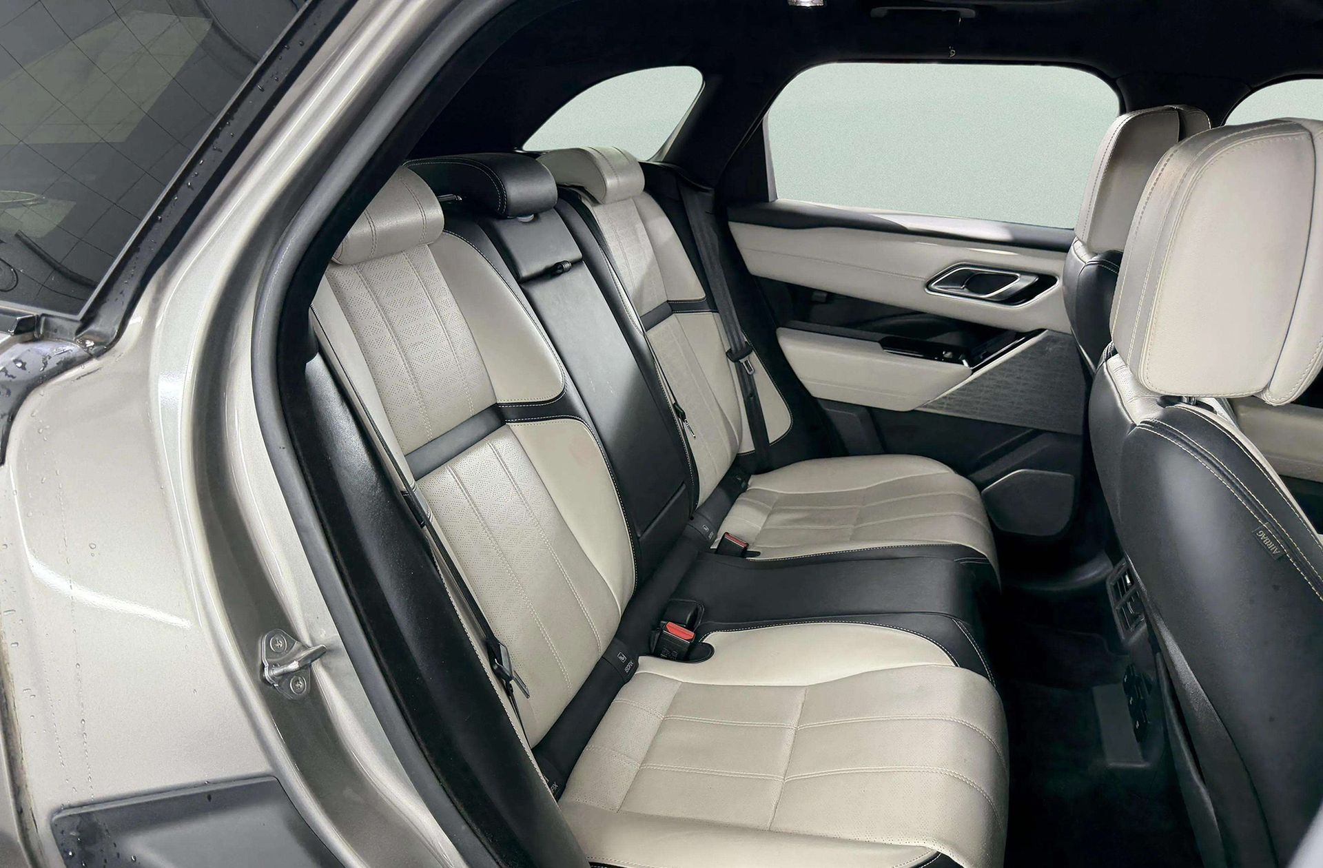 Land Rover Range Rover Velar D300 R-Dynamic SE 4WD - foto 23