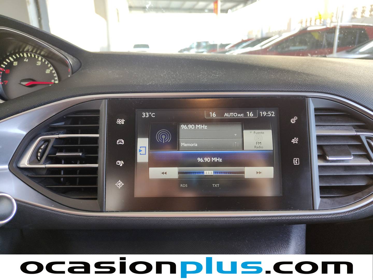 Peugeot 308 Peugeot 308 PureTech 130 S&S Style EAT6 (130 CV) 2015