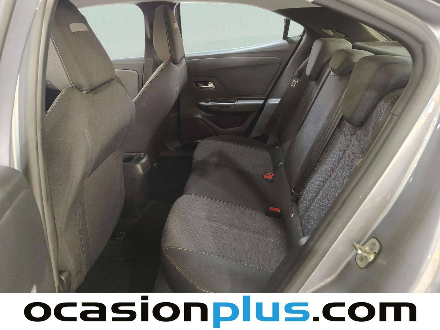 Foto asientos traseros Opel Mokka Opel Mokka 1.2 T Edition (100 CV)