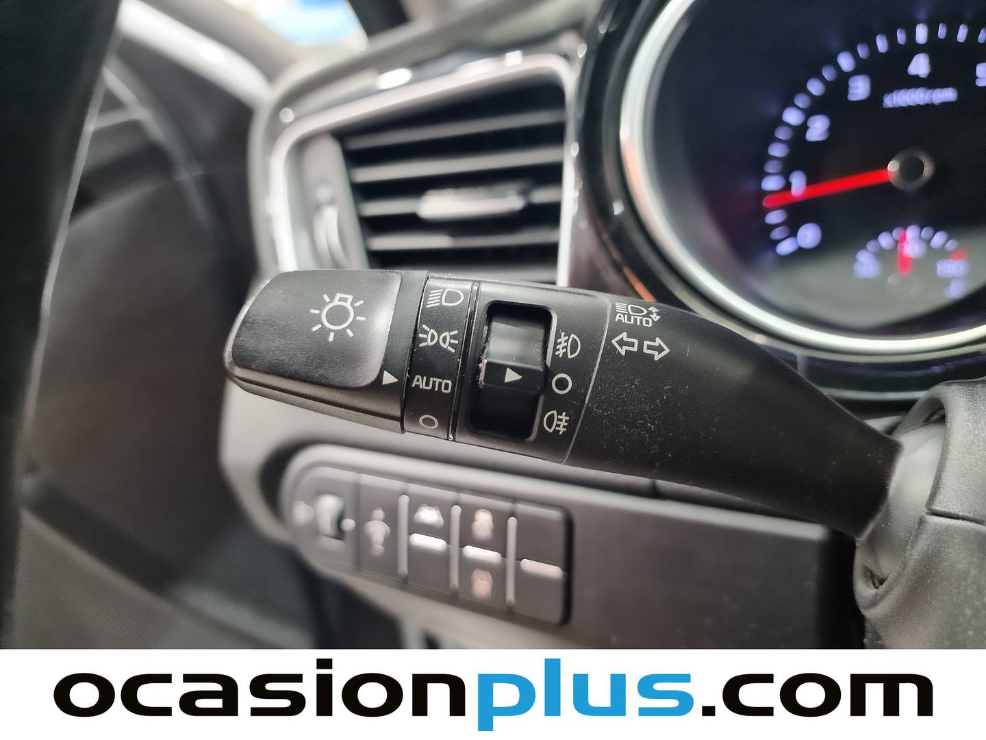 KIA Ceed KIA Ceed 1.4 T-GDi Tech (140 CV) seminuevo