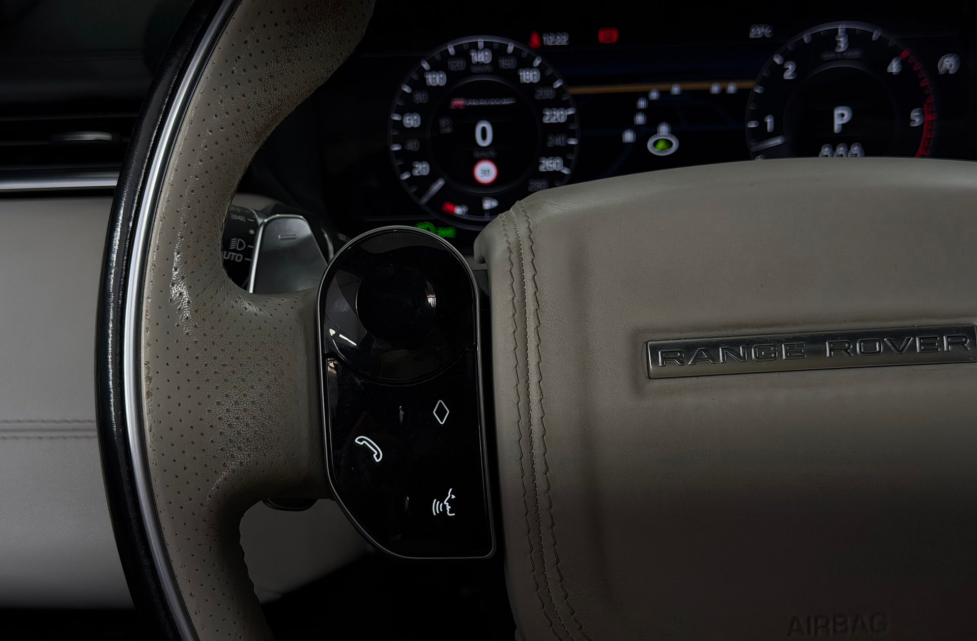 Land Rover Range Rover Velar D300 R-Dynamic SE 4WD - foto 31