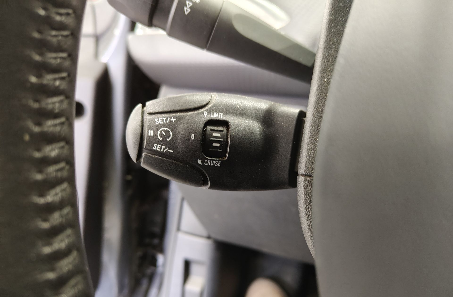 Peugeot 208 PureTech 82 Style - foto 23