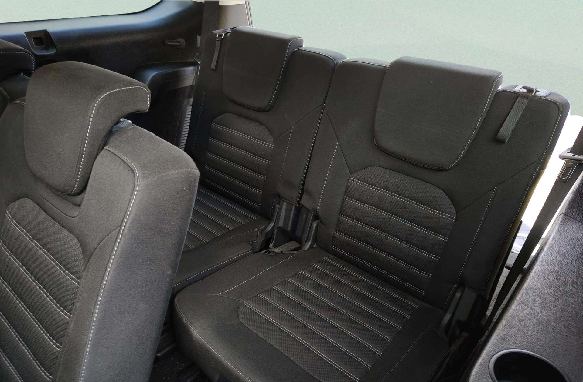 Ford Galaxy 2.0 TDCi Titanium - foto 15