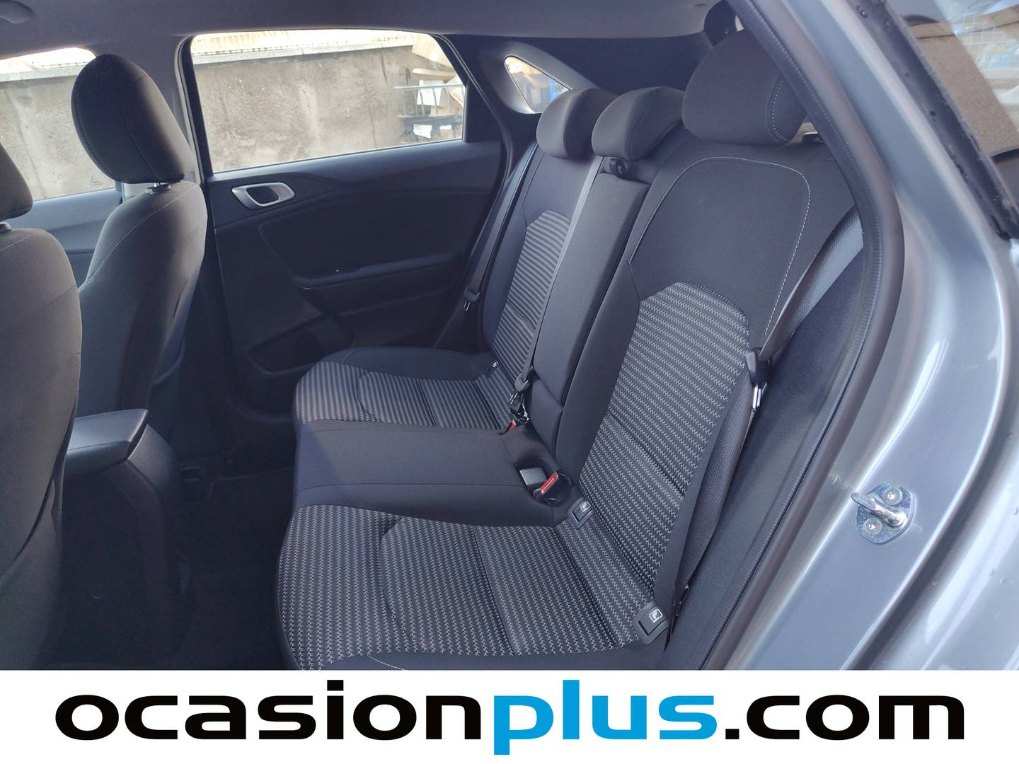 Foto asientos traseros KIA Ceed KIA Ceed 1.0 T-GDI Drive (100 CV)
